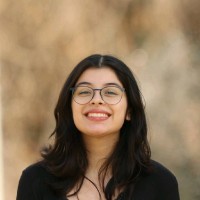 Maya Ydaña A.