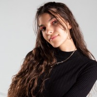 Laura Toro