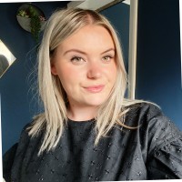 Sashka Brinkley