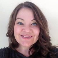 Dr. Angela Wagner