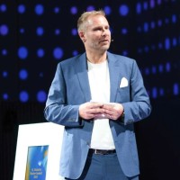 Sven F.