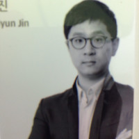 Hyunjin Lee