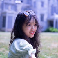 Anna (Huijun) Wang
