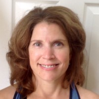 Brenda Nicholson, Rhia, Cmc
