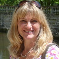 Caroline Fry