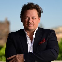 Nick James