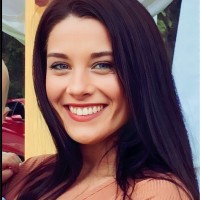 Kimberly Kirts
