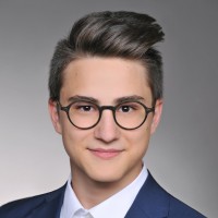 Julian Schütt