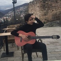 Eren Gezer