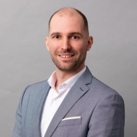 Áron László Szűcs