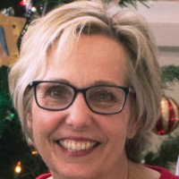 Liz (Elizabeth) Thompson