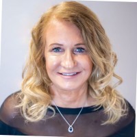 Jeannine Warczynski