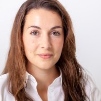 Laura Vallender