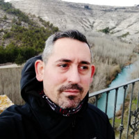 Héctor L.