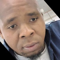 Sandile Mvelase