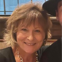 Pam DeVault