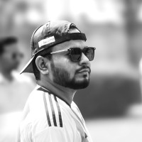 Md Nayeemur R.