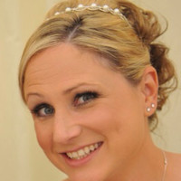 Tracey Potts