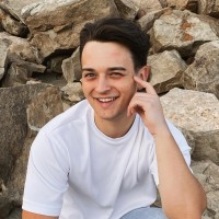 Lucas Henderson