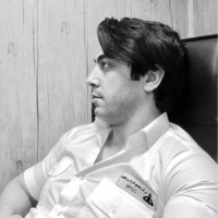 V A H I D / R E Z A E E