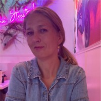 Astrid Leune