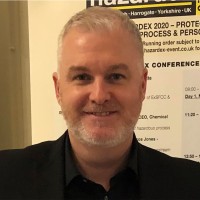 Darren Lindsay