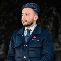 علي رياض
