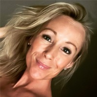 Pernilla R. Holmen