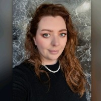 Chloe Holdsworth