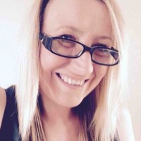 Suzanne Howie