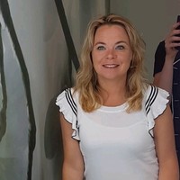 Dorine Van Mil