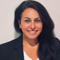 Julie Apuzzo (Stewart)