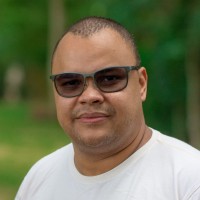 Warley Souza