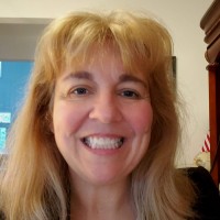 Valerie Folsom