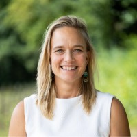 Nienke Den Os