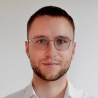 András Pintér
