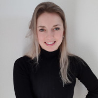Nina Kobus