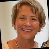 Lisa Streat