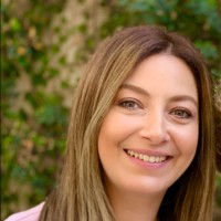 Suzie Elmankabadi