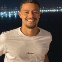 Lucas Emanuel Roese de Barros