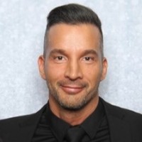 Péter Ujvári