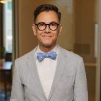 Matthew W La Rose