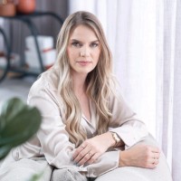 Angela Albuquerque