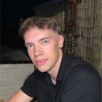 Lars Stevens