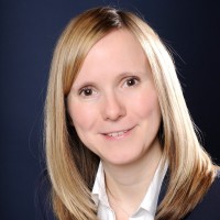 Dr. Nina Henke