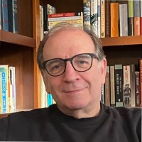 Larry Durst