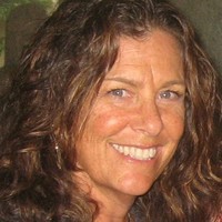 Lonni Cowan