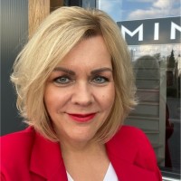 Sandra Jacobs Mink