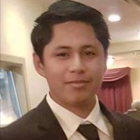 Roberto Rosales