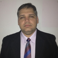 Adriano Menezes